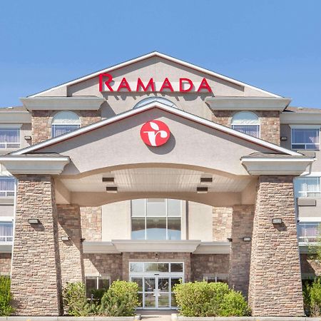 Ramada By Wyndham Brooks Hotell Exteriör bild